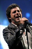 Alejandro Sanz emociona a Chile