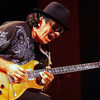 Las nuevas versiones de Carlos Santana