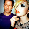 The Ting Tings junto a Rihanna
